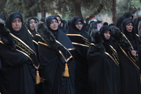 تصاویر/ دسته عزاداری خدام بقاع متبرکه قم به مناسبت سالروز رحلت امامزاده موسی مبرقع(ع)