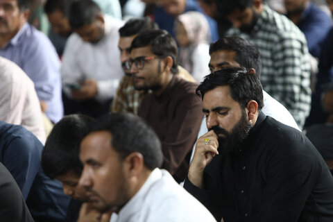 تصاویر/ مراسم عزاداری اردو زبانان در حرم حضرت موسی مبرقع علیه السلام