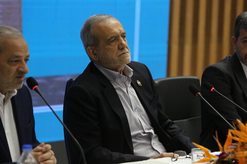 تصاویر/ نشست توسعه عدالت آموزشی با حضور رییس جمهور در اصفهان