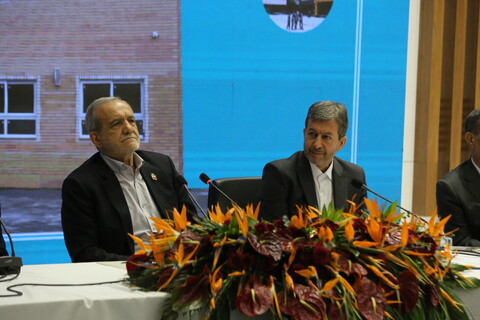 تصاویر/ نشست توسعه عدالت آموزشی با حضور رییس جمهور در اصفهان