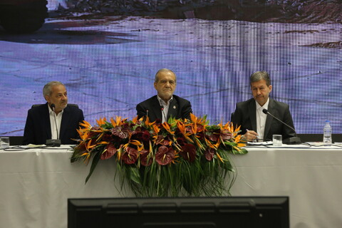 تصاویر/ نشست توسعه عدالت آموزشی با حضور رییس جمهور در اصفهان