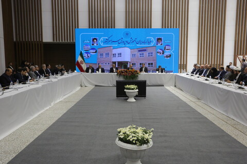 تصاویر/ نشست توسعه عدالت آموزشی با حضور رییس جمهور در اصفهان