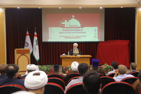 تصاویر / مراسم اختتامیه دومین همایش بین المللی مطالعات تطبیقی اخلاق در اسلام و مسیحیت