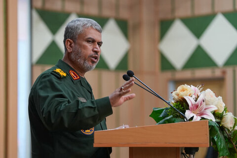 تصاویر/ تکریم و معارفه فرمانده تیپ الغدیر یزد برگزار شد