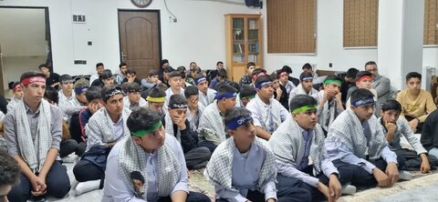 تصاویر/ برگزاری هیئت هفتگی نوجوانان در شاهین دژ