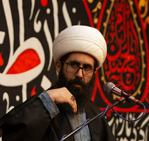 تصاویر/ روضه مدرسه علمیه امام رضا(ع) به یاد شهدای مقاومت در حسینیه فاطمیون