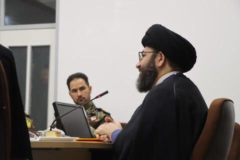 تصاویر | دیدار امام جمعه زنجان با رئیس و کادر عقیدتی‌سیاسی تیپ ۲۱۶ زرهی زنجان