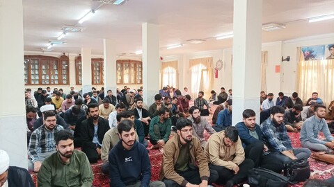 تصاویر/ برگزاری جلسه تبیین طرح ولایت در مدرسه علمیه ولی‌عصر(عج) تبریز