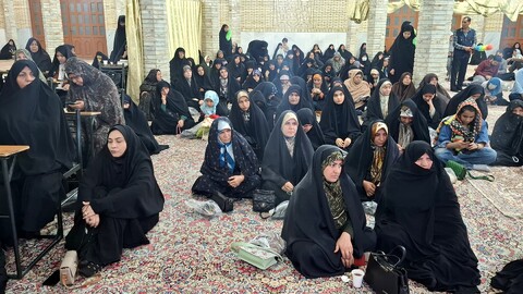 تصاویر/ مراسم سالگرد واقعه به آتش کشیدن مسجد جامع کرمان