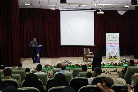 تصاویر/ تجلیل از حافظان دارالقرآن بسیج دیّر