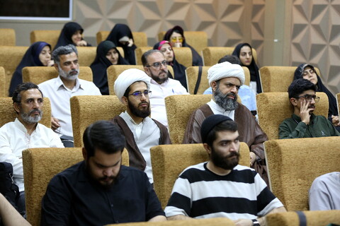 تصاویر/ یادمان صد هفتگی نقد مستند