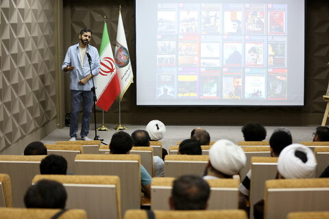 تصاویر/ یادمان صد هفتگی نقد مستند