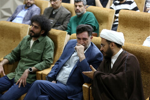 تصاویر/ یادمان صد هفتگی نقد مستند