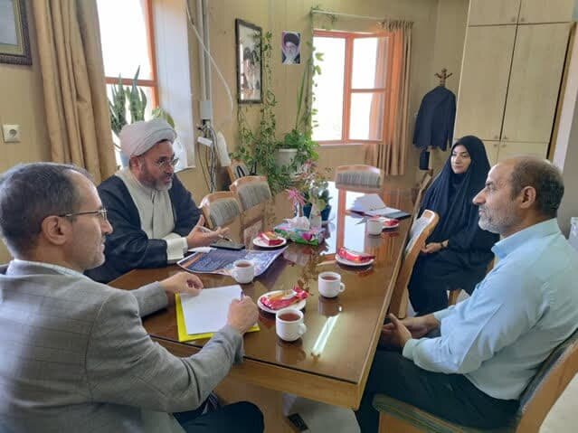 توسعه تعامل و همکاری معاونت پژوهش حوزه با دانشگاه آزاد اسلامی