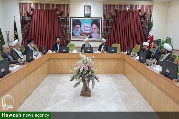 توسعه همکاری‌های فناورانه مرکز نور و پژوهشگاه قرآن و حدیث