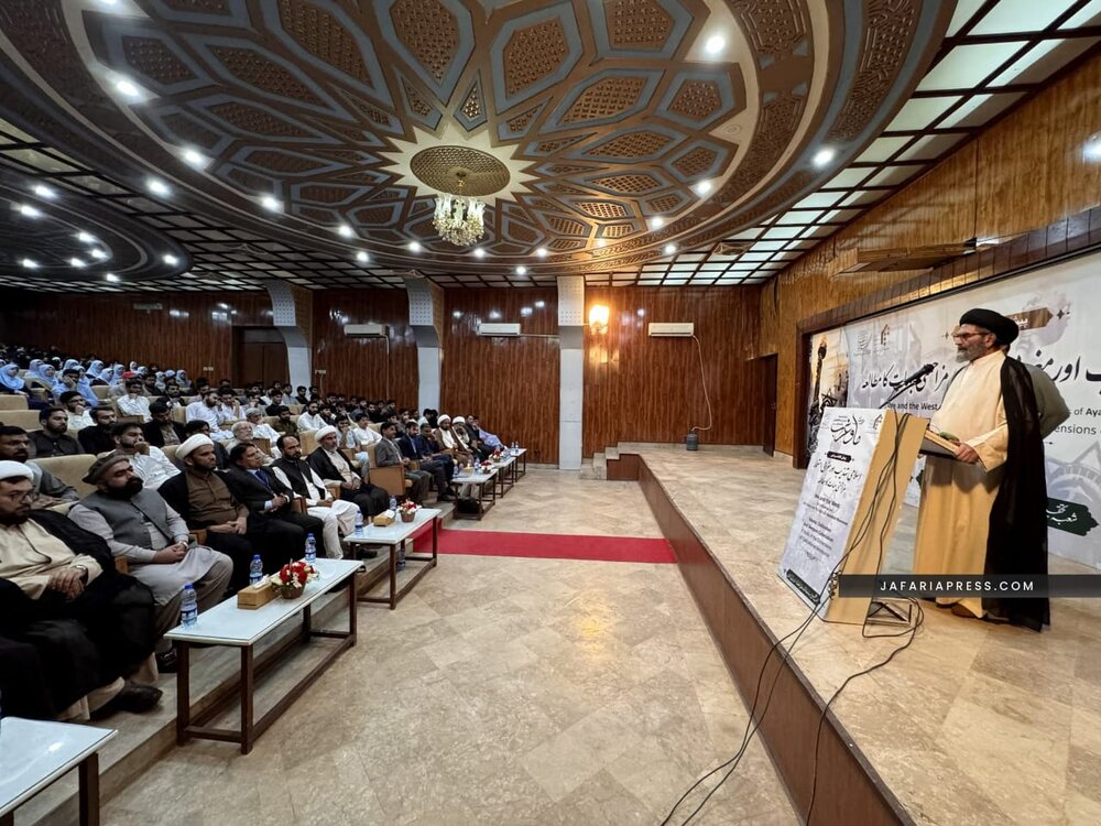 رئیس شورای علمای شیعه پاکستان: قرآن، محور مقاومت در برابر استکبار است