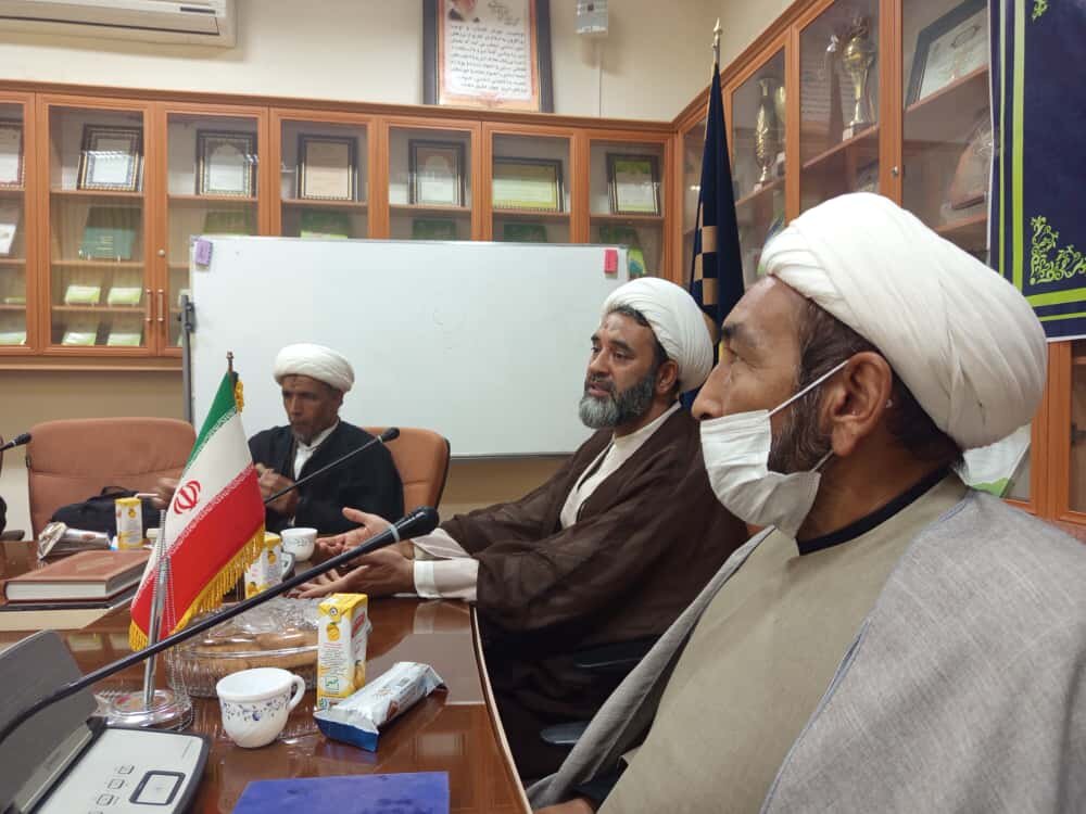 طلاب کا معاشرے کے کامیاب علمائے کرام کو نمونۂ عمل قرار دینا ناگزیر ہے، حجت الاسلام فدا حلیمی