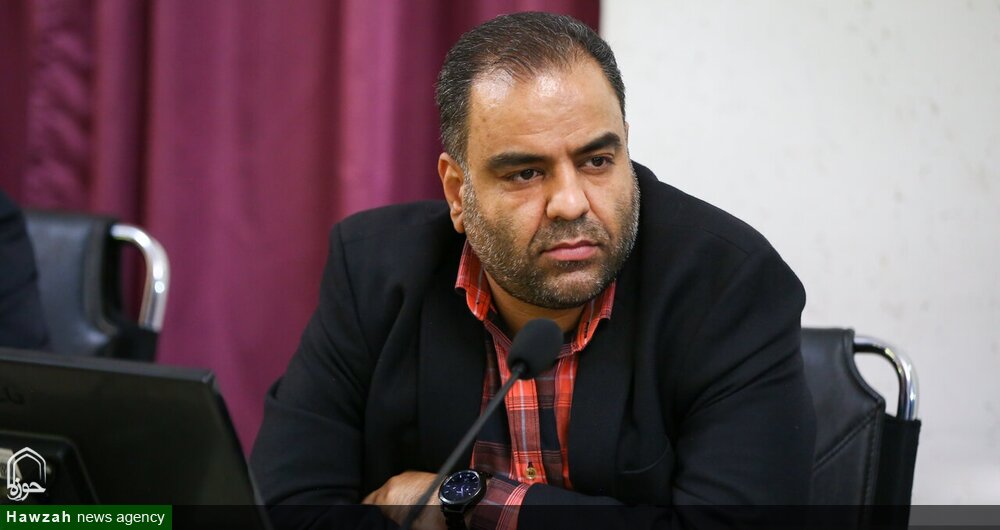 حضور پرشور مردم در یادواره شهدا جلوه‌ای از عشق به شهدا است