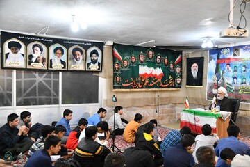 بزرگداشت شهدا، تکریم فرهنگ ایثار و از خودگذشتگی است/ طلاب و روحانیون؛ پرچمداران جهاد و مقاومت در طول تاریخ