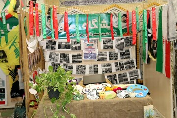 تصاویر/ نمایشگاه اسوه در دیّر