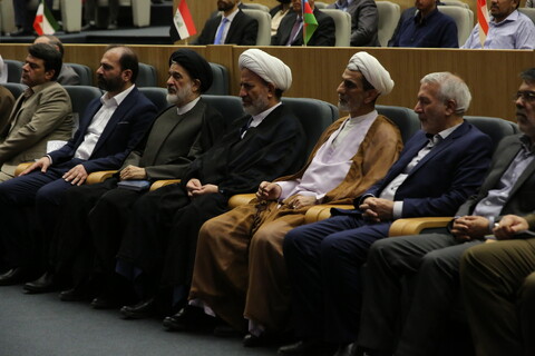 تصاویر / همایش بین‌المللی راه نجات «نهج‌البلاغه و حکمرانی علوی» در اصفهان