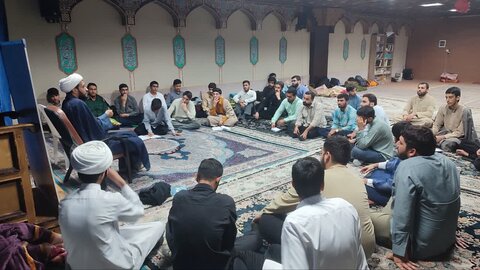 تصاویر/ حضور طلاب مدارس علمیه منطقه کاشان در طرح «مثل خمینی»