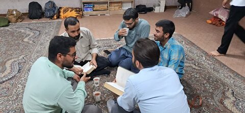 تصاویر/ حضور طلاب مدارس علمیه منطقه کاشان در طرح «مثل خمینی»