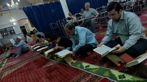 تصاویر/ اجرای پویش «آدینه قرآنی» همسو با مطالبه مقام معظم رهبری