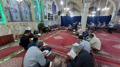 تصاویر/ اجرای پویش «آدینه قرآنی» همسو با مطالبه مقام معظم رهبری