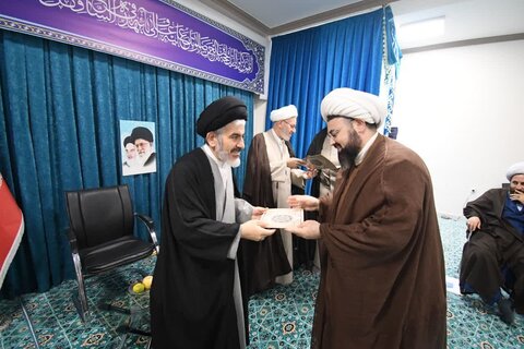 تصاویر/ تجلیل نماینده ولی فقیه آذربایجان غربی از شهرستان‌های برتر در ساماندهی امور مساجد