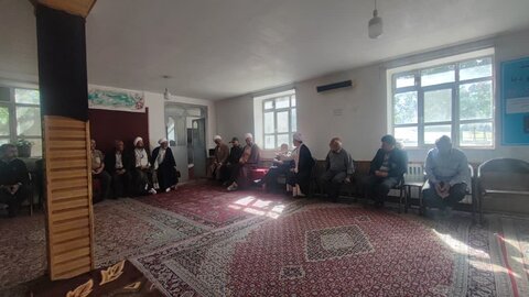 تصاویر/ بازدید امام جمعه شهرستان چایپاره از مساجد روستای تاریخی چورس
