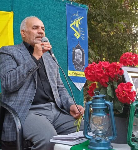 تصاویر/ گرامیداشت شهدای دفاع مقدس 12 روزه در جوار شهدای گمنام