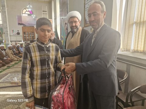 تصاویر/ اقامه نماز جمعه پلدشت