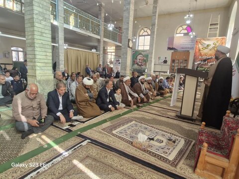 تصاویر/ اقامه نماز جمعه پلدشت