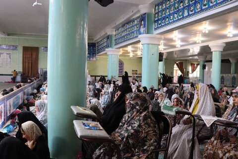 تصاویر/ اقامه نماز جمعه تکاب