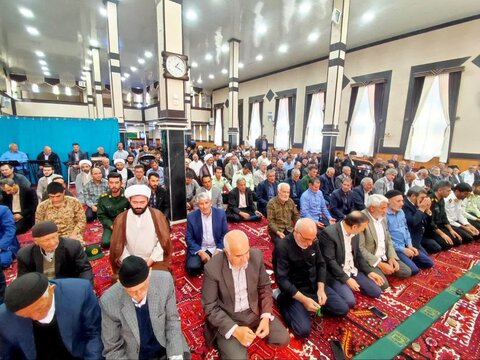 تصاویر / نماز جمعه امروز شهرستان چهاربرج