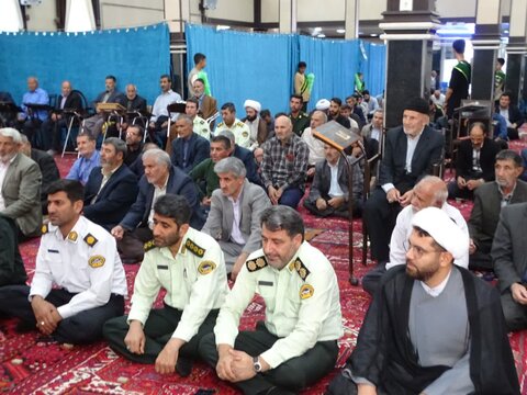 تصاویر / نماز جمعه امروز شهرستان چهاربرج