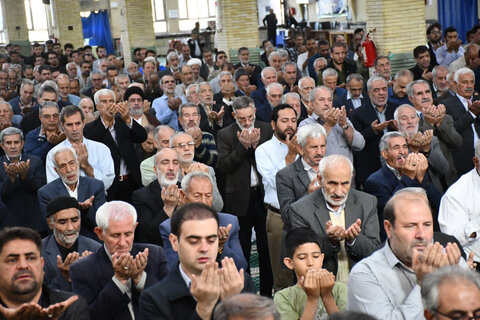 تصاویر/ اقامه نماز جمعه شهرستان خوی