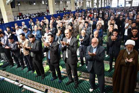 تصاویر/ اقامه نماز جمعه شهرستان خوی