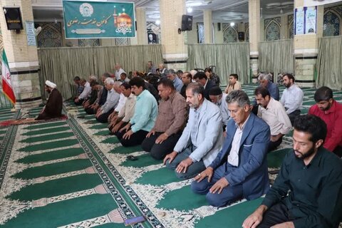 تصاویر/ اقامه نماز جمعه شهر زیدآباد