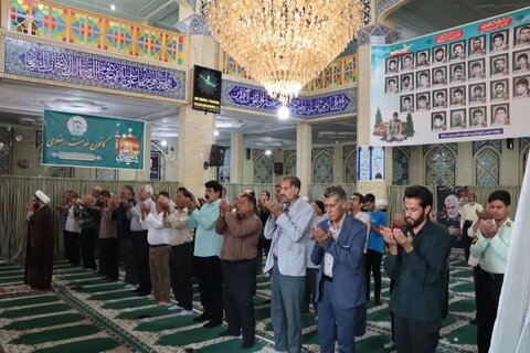 تصاویر/ اقامه نماز جمعه شهر زیدآباد