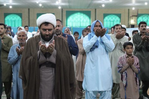 آیین عبادی سیاسی نماز جمعه دلگان