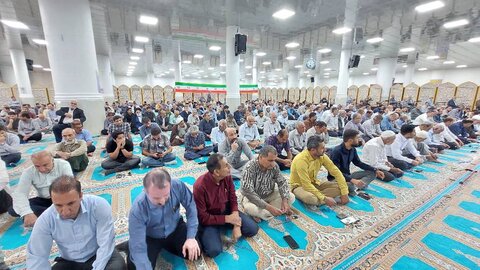 نمازجمعه امروز شهر جم به روایت تصویر