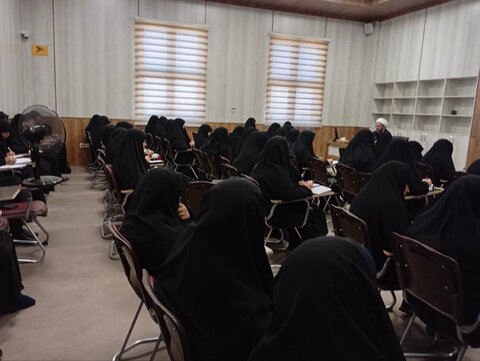 تصاویر/ برنامه ارتقائی کادر مدارس علمیه خواهران استان کرمان در مشهد مقدس