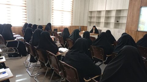 تصاویر/ برنامه ارتقائی کادر مدارس علمیه خواهران استان کرمان در مشهد مقدس