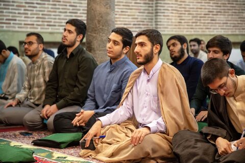 تصاویر/ درس اخلاق آیت الله محمدباقر تحریری در مدارس مروی و معیرالممالک