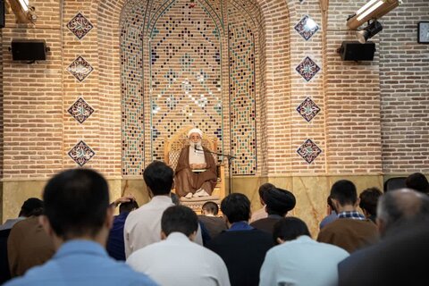 تصاویر/ درس اخلاق آیت الله محمدباقر تحریری در مدارس مروی و معیرالممالک