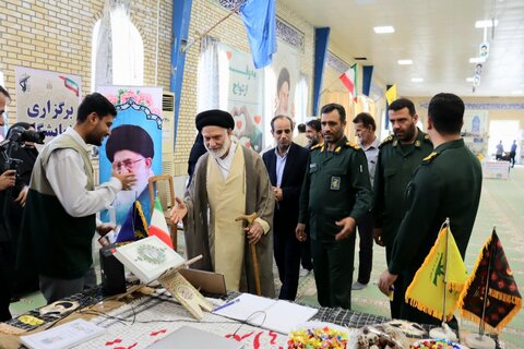 تصاویر/ نمایشگاه اسوه در دیّر