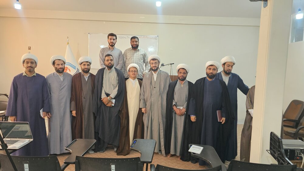 اجلاسیه ۵ روزه معاونان هرمزگان با محوریت «تولید علم اسلامی» در قم