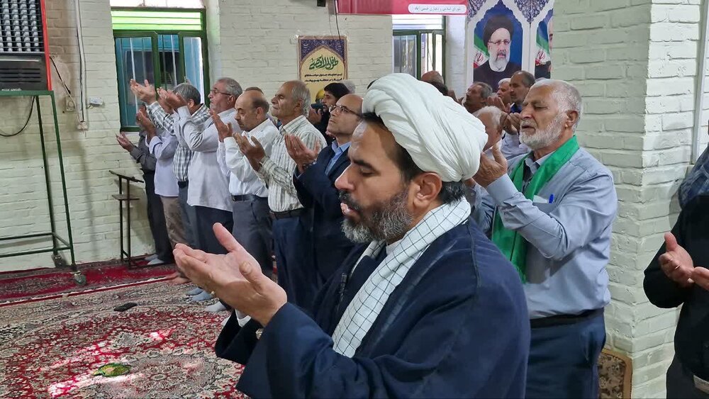 کارآفرینی و حمایت از تولیدات روستایی کلید حل مشکلات اقتصادی است